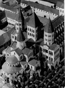 Clunygif.gif (58402 byte)